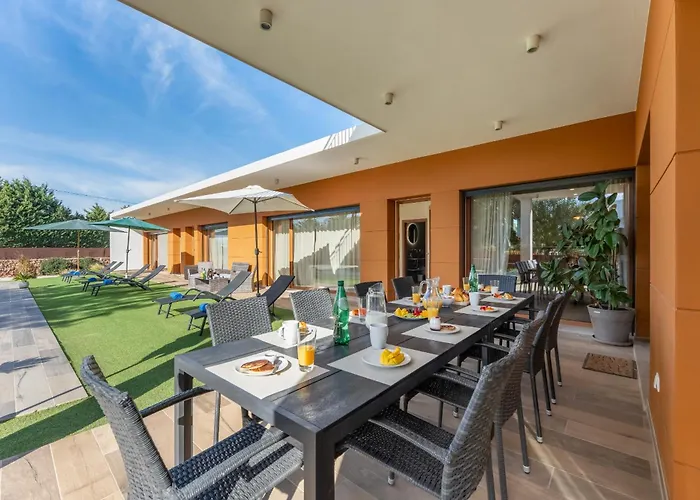 ヴィラ Joya アルマンシル